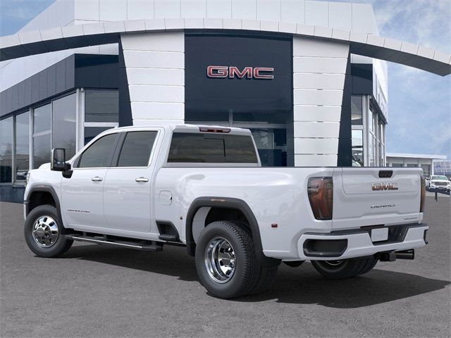 2025 GMC Sierra 3500HD Denali