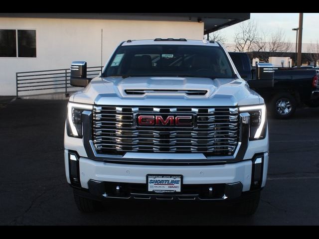 2025 GMC Sierra 3500HD Denali