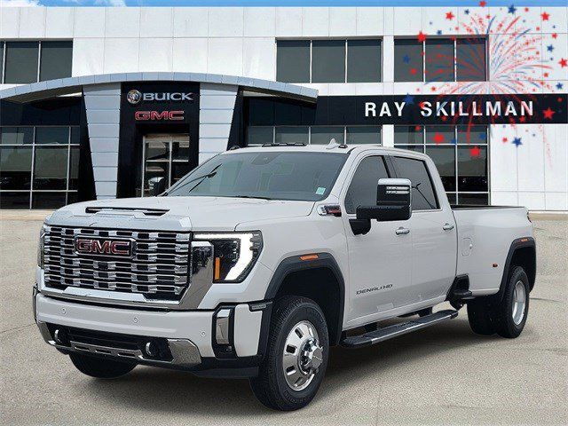 2025 GMC Sierra 3500HD Denali