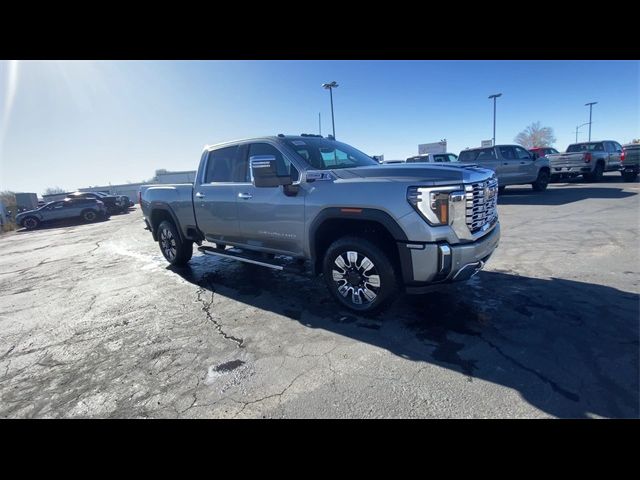 2025 GMC Sierra 3500HD Denali