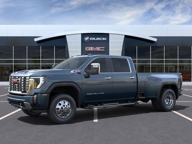 2025 GMC Sierra 3500HD Denali