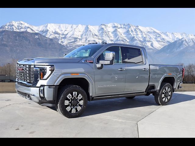 2025 GMC Sierra 3500HD Denali