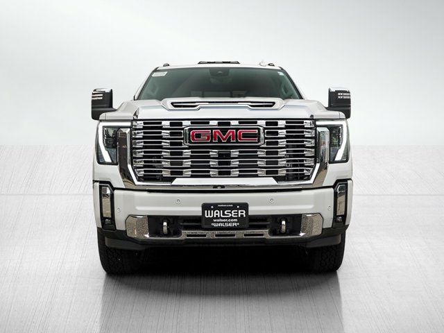 2025 GMC Sierra 3500HD Denali
