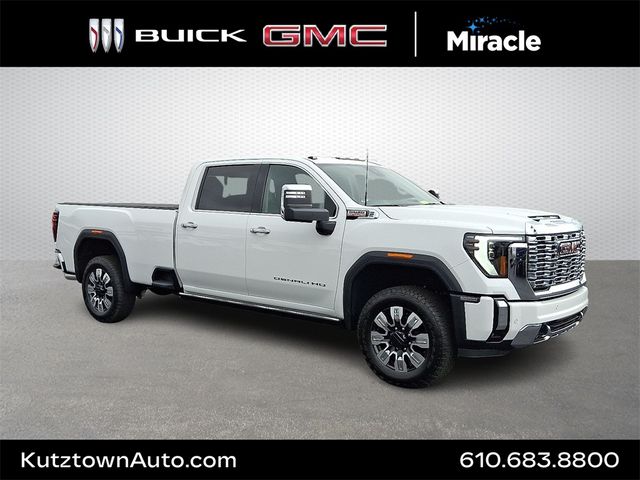 2025 GMC Sierra 3500HD Denali