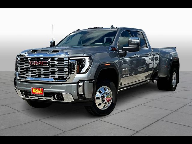 2025 GMC Sierra 3500HD Denali