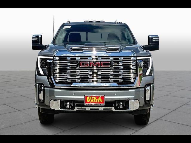 2025 GMC Sierra 3500HD Denali