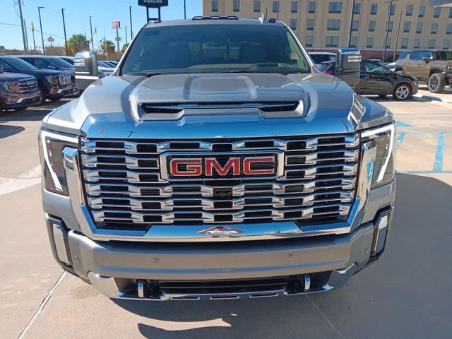 2025 GMC Sierra 3500HD Denali