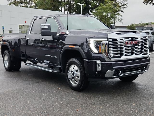 2025 GMC Sierra 3500HD Denali