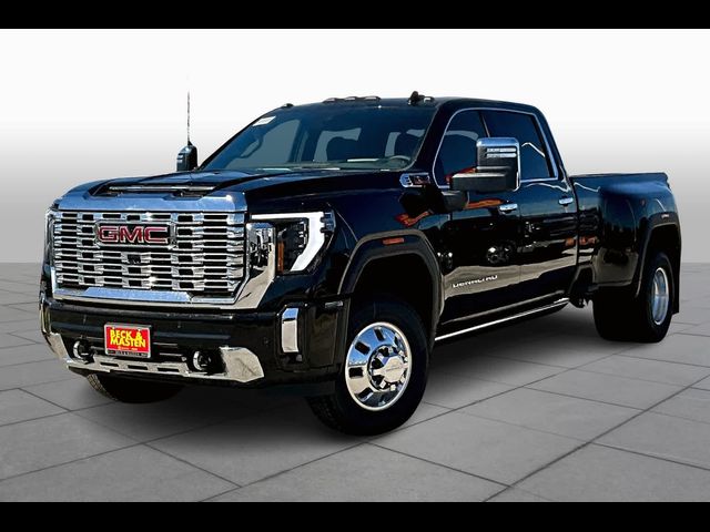 2025 GMC Sierra 3500HD Denali