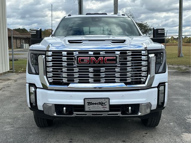 2025 GMC Sierra 3500HD Denali