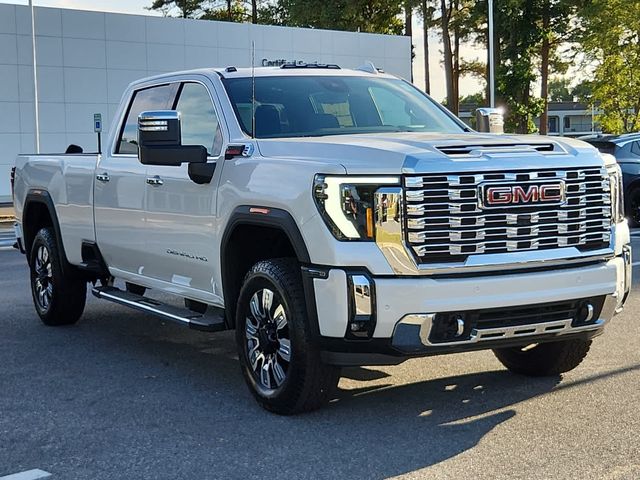 2025 GMC Sierra 3500HD Denali