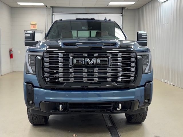 2025 GMC Sierra 3500HD Denali Ultimate