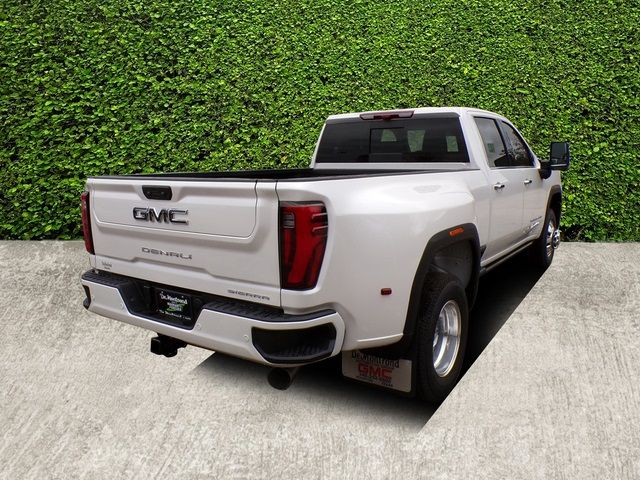 2025 GMC Sierra 3500HD Denali Ultimate