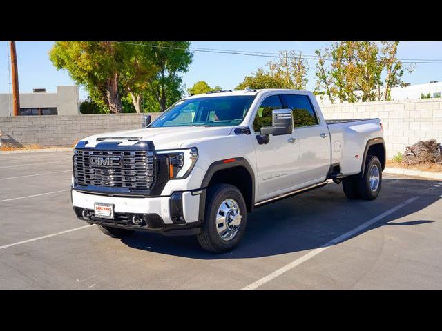 2025 GMC Sierra 3500HD Denali Ultimate