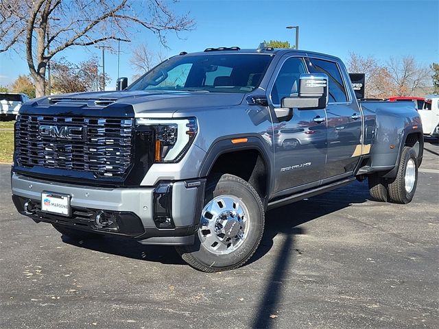 2025 GMC Sierra 3500HD Denali Ultimate