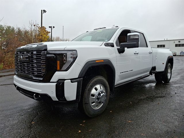 2025 GMC Sierra 3500HD Denali Ultimate