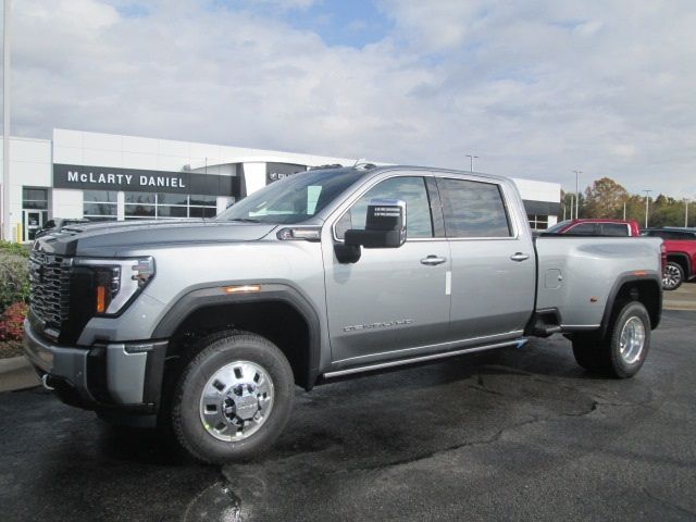 2025 GMC Sierra 3500HD Denali Ultimate