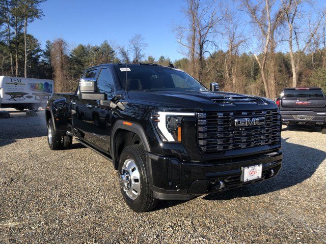 2025 GMC Sierra 3500HD Denali Ultimate