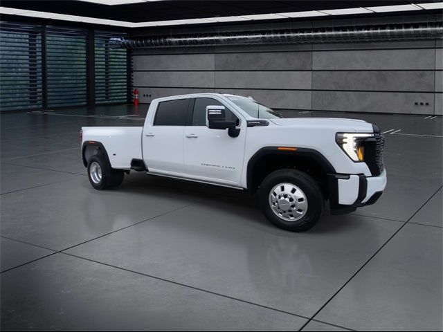 2025 GMC Sierra 3500HD Denali Ultimate