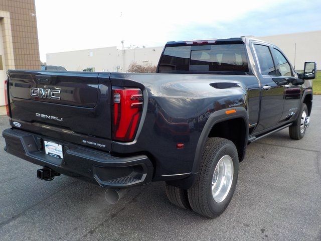 2025 GMC Sierra 3500HD Denali Ultimate