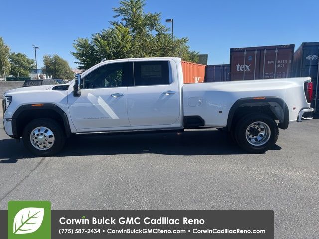 2025 GMC Sierra 3500HD Denali Ultimate