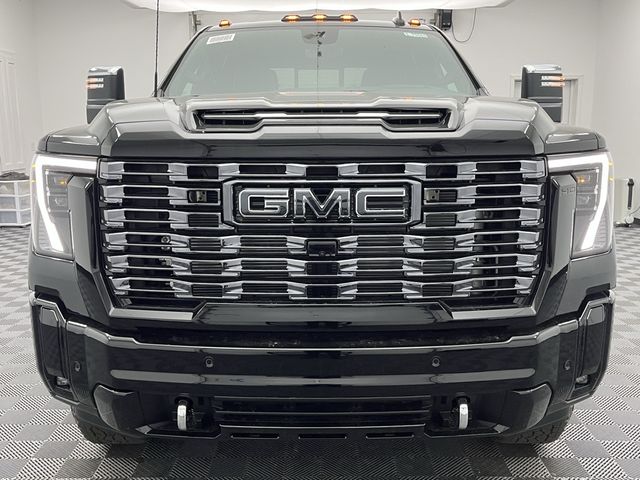 2025 GMC Sierra 3500HD Denali Ultimate