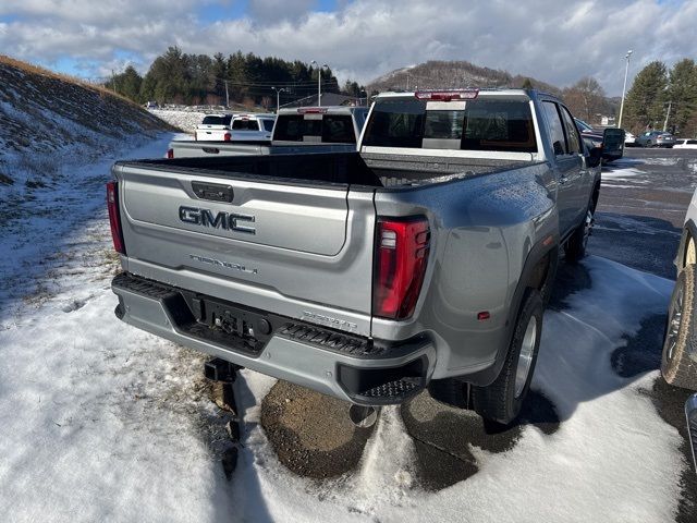 2025 GMC Sierra 3500HD Denali Ultimate