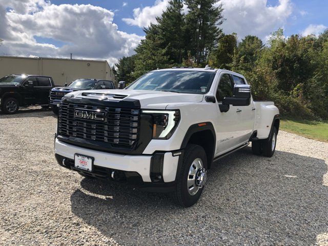 2025 GMC Sierra 3500HD Denali Ultimate