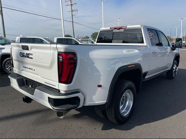 2025 GMC Sierra 3500HD Denali Ultimate