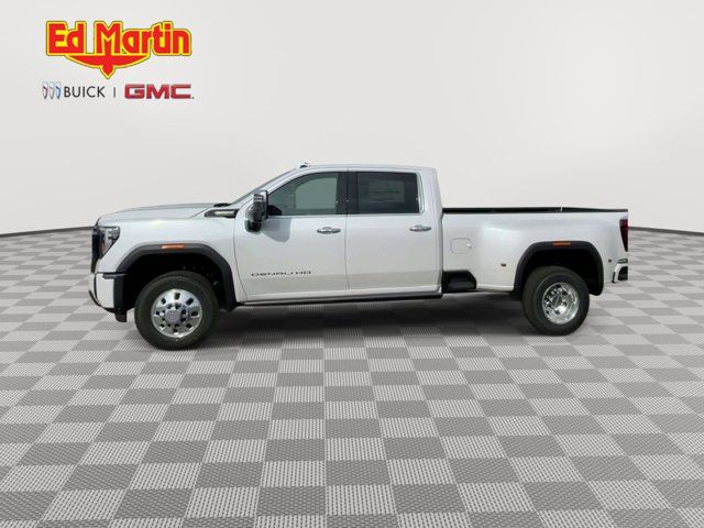 2025 GMC Sierra 3500HD Denali Ultimate