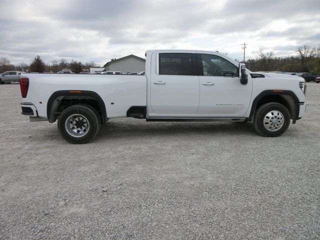 2025 GMC Sierra 3500HD Denali Ultimate