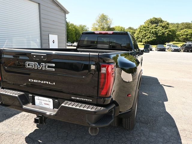 2025 GMC Sierra 3500HD Denali Ultimate