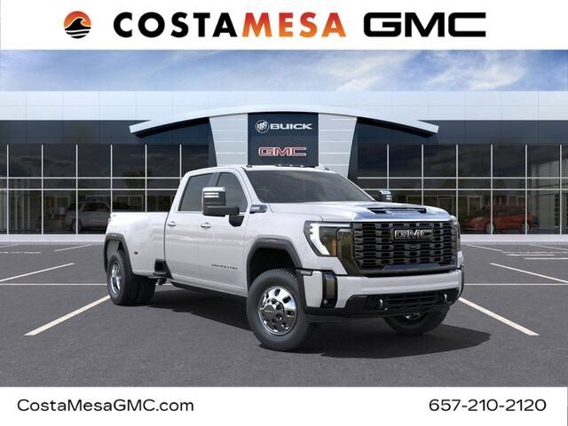 2025 GMC Sierra 3500HD Denali Ultimate