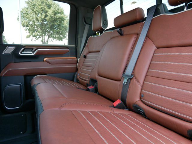 2025 GMC Sierra 3500HD Denali Ultimate