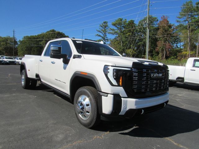 2025 GMC Sierra 3500HD Denali Ultimate