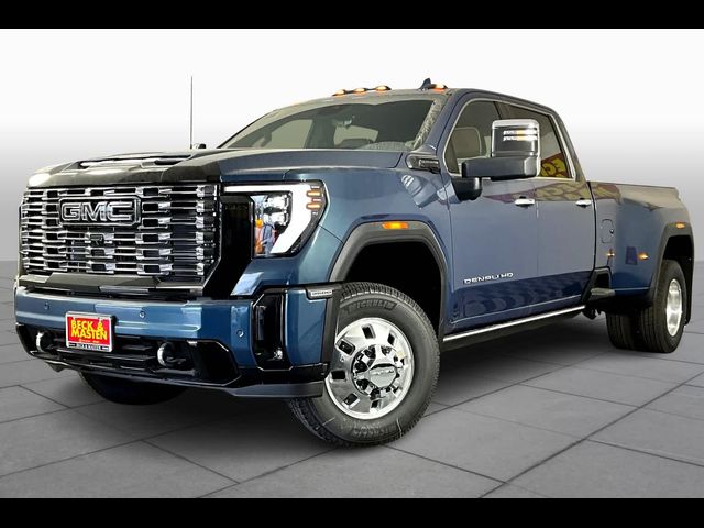 2025 GMC Sierra 3500HD Denali Ultimate