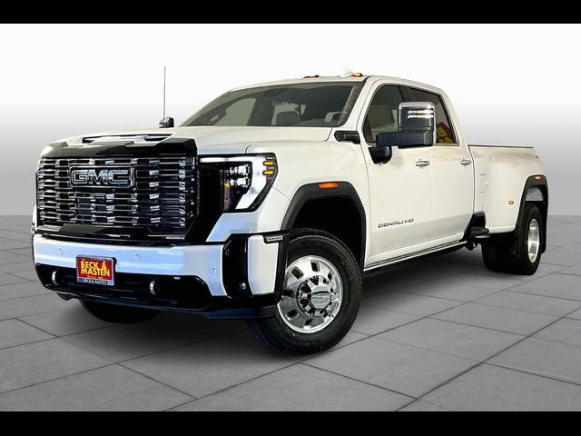 2025 GMC Sierra 3500HD Denali Ultimate