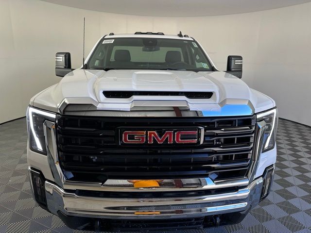 2025 GMC Sierra 3500HD Pro