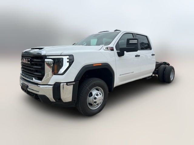 2025 GMC Sierra 3500HD Pro