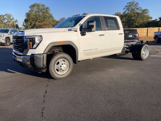 2025 GMC Sierra 3500HD Pro