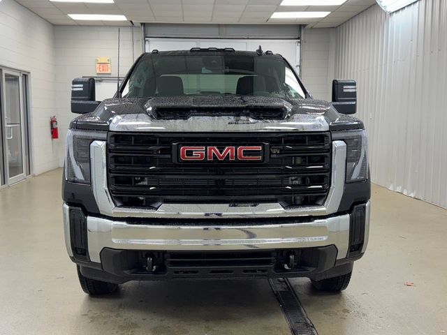 2025 GMC Sierra 3500HD Pro