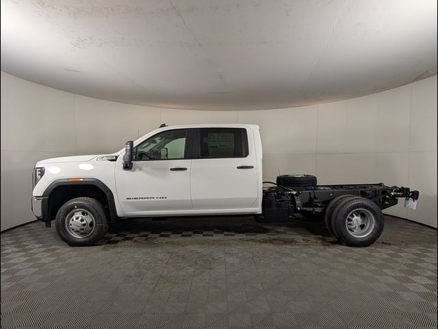 2025 GMC Sierra 3500HD Pro