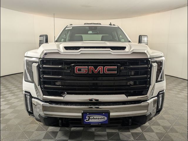 2025 GMC Sierra 3500HD Pro