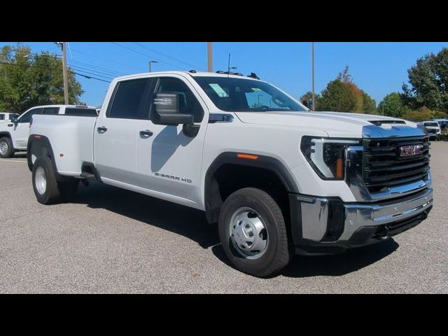 2025 GMC Sierra 3500HD Pro