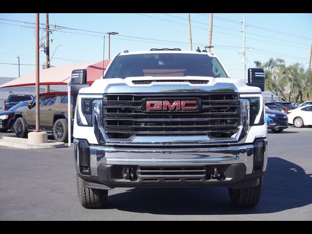 2025 GMC Sierra 3500HD Pro