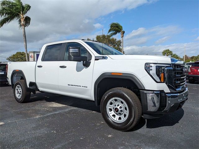 2025 GMC Sierra 3500HD Pro