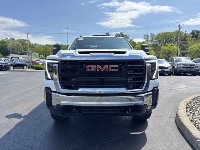 2025 GMC Sierra 3500HD Pro