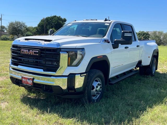 2025 GMC Sierra 3500HD Pro