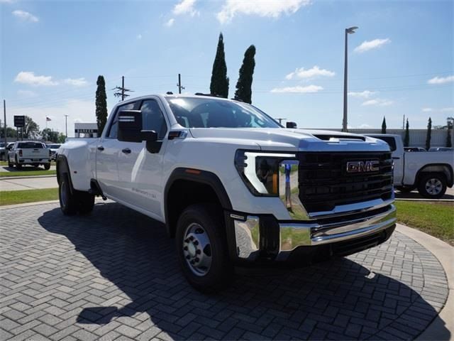 2025 GMC Sierra 3500HD Pro