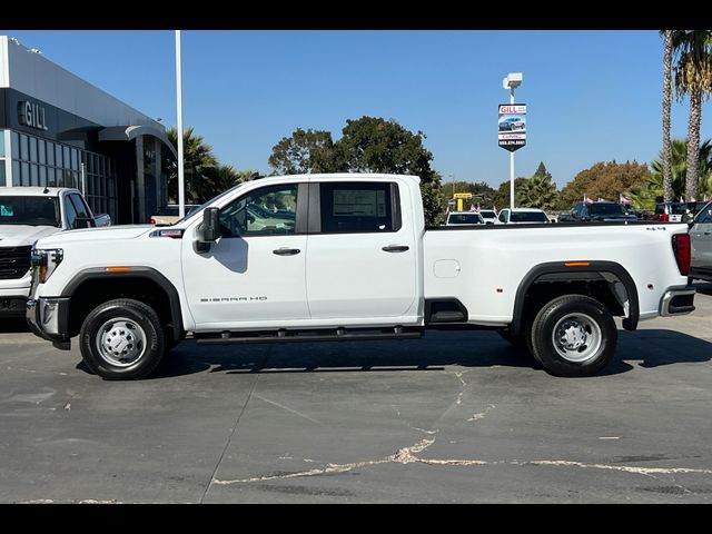 2025 GMC Sierra 3500HD Pro